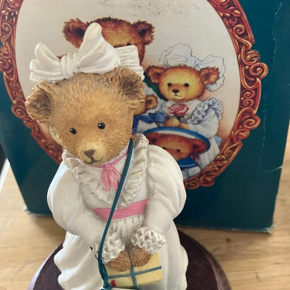 Upstairs downstairs bear collection kitty bosworth